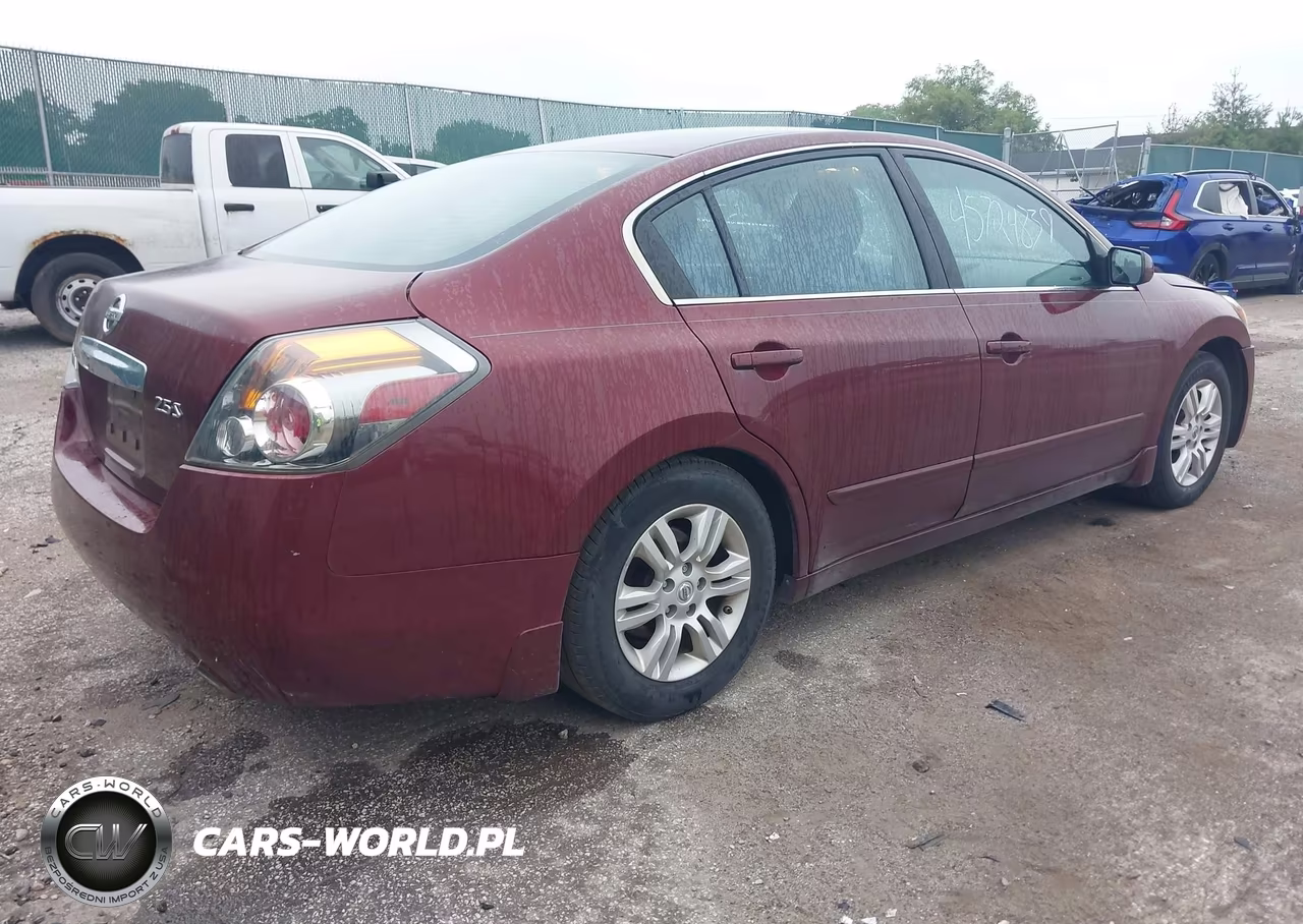 2011 Nissan Altima 2.5 S VIN:1N4AL2AP8BN503273 - 4