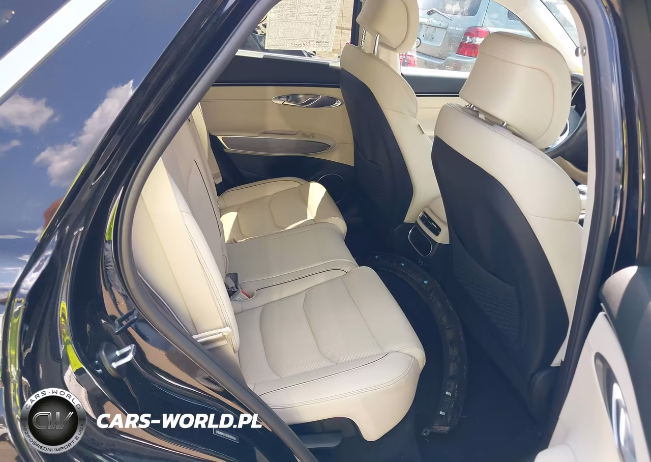 2024 Genesis Gv70 2.5T Awd VIN:5NMMADTB3RH015656 - 8