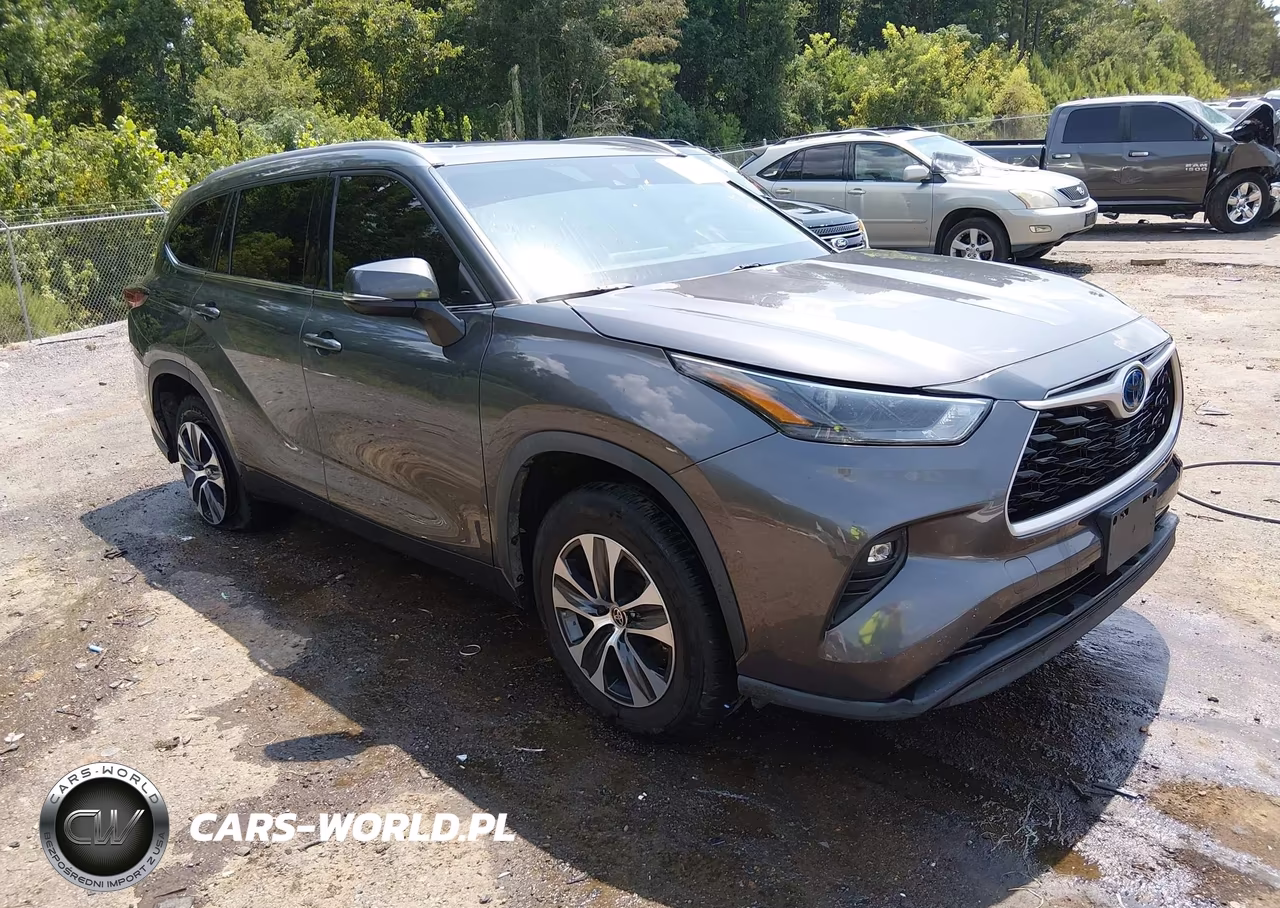 2022 Toyota Highlander Hybrid Xle – zdjęcie 1 z 17