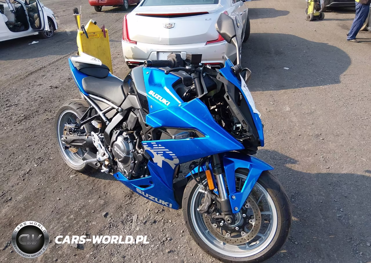 2024 Suzuki Gsx800 F – zdjęcie 1 z 13