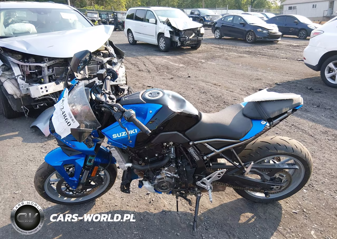 2024 Suzuki Gsx800 F VIN:JS1EM13B5R7102597 - 13