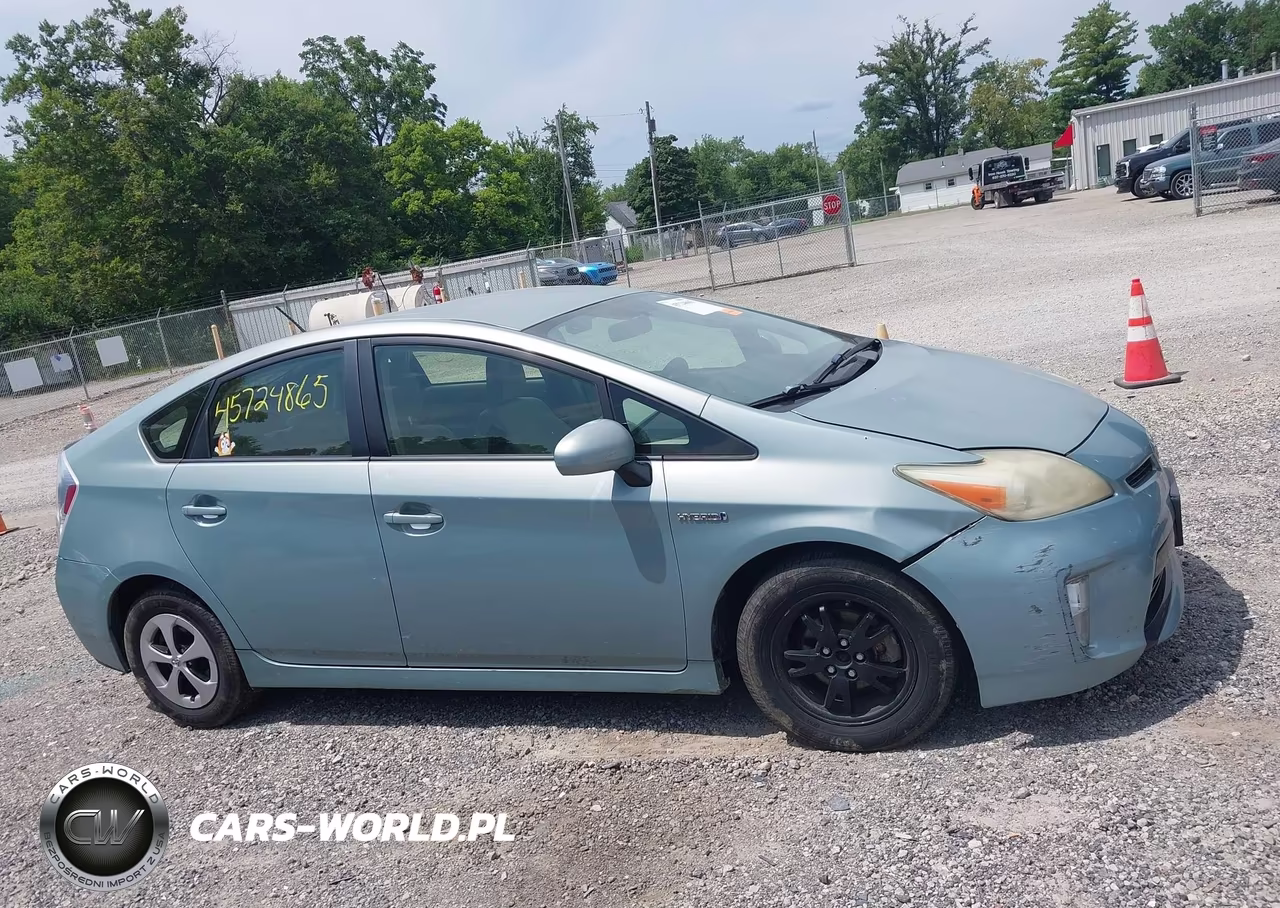 2012 Toyota Prius Two VIN:JTDKN3DU4C1583910 - 13