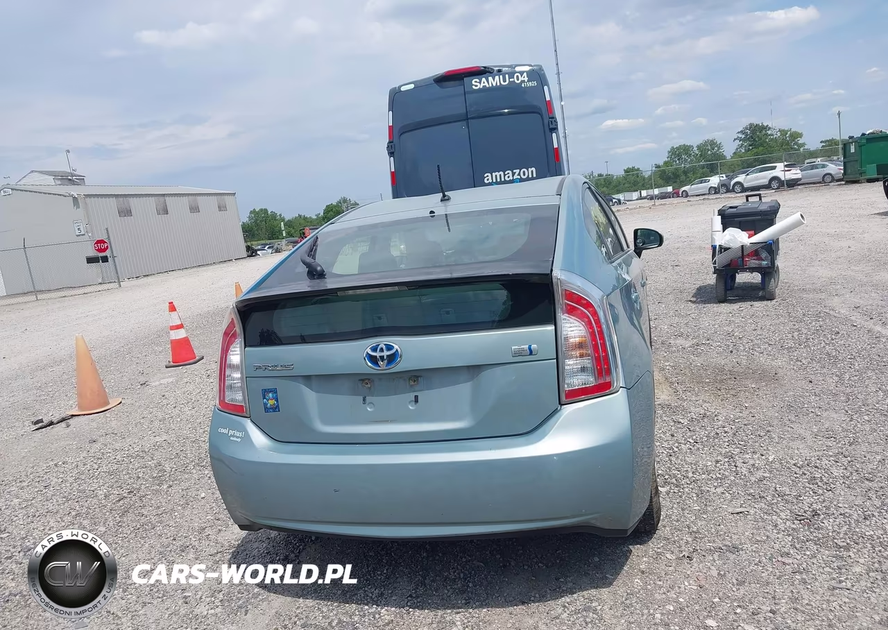 2012 Toyota Prius Two VIN:JTDKN3DU4C1583910 - 16