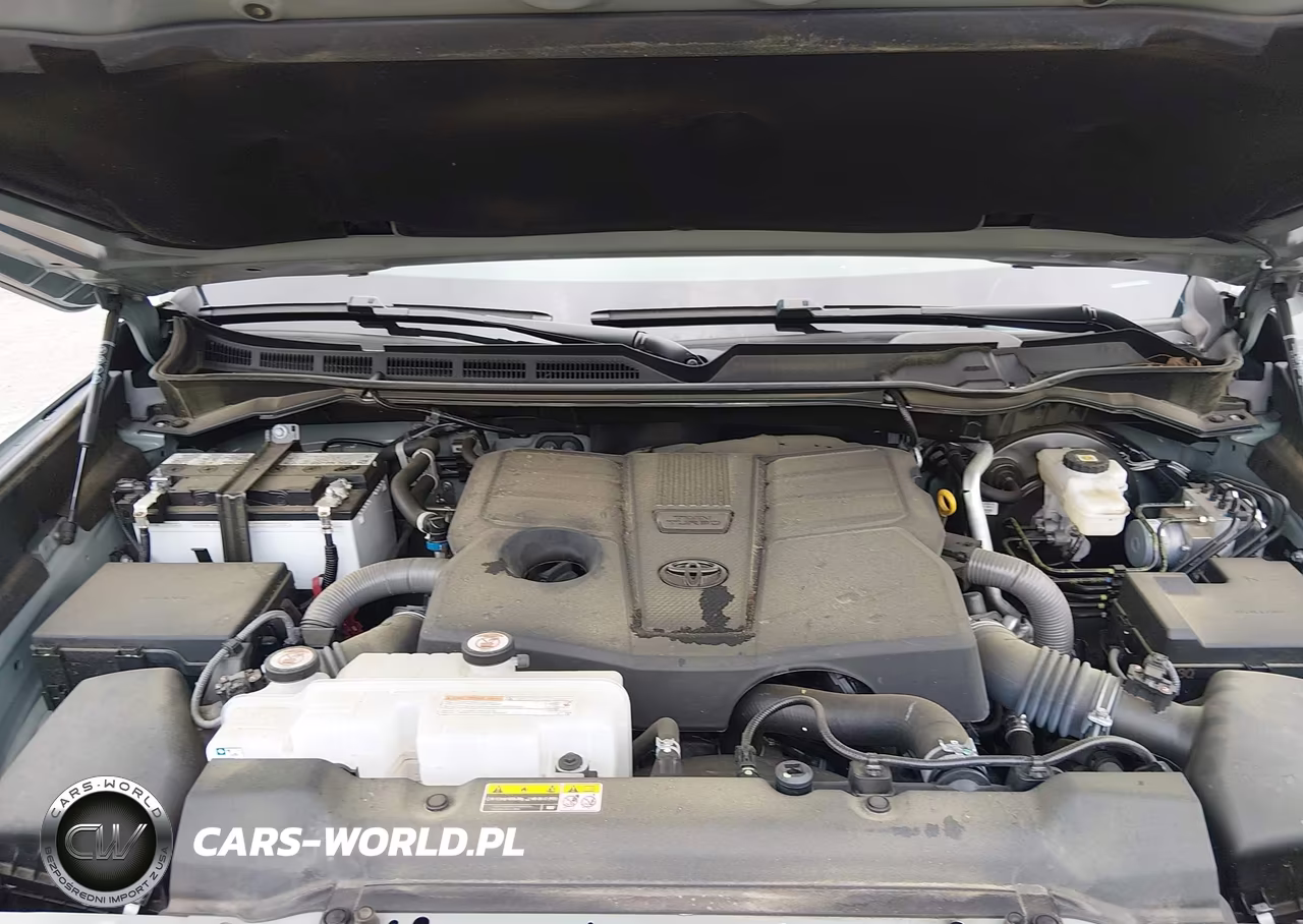 2025 Toyota Tundra Sr5 VIN:5TFLA5ABXSX042743 - 10
