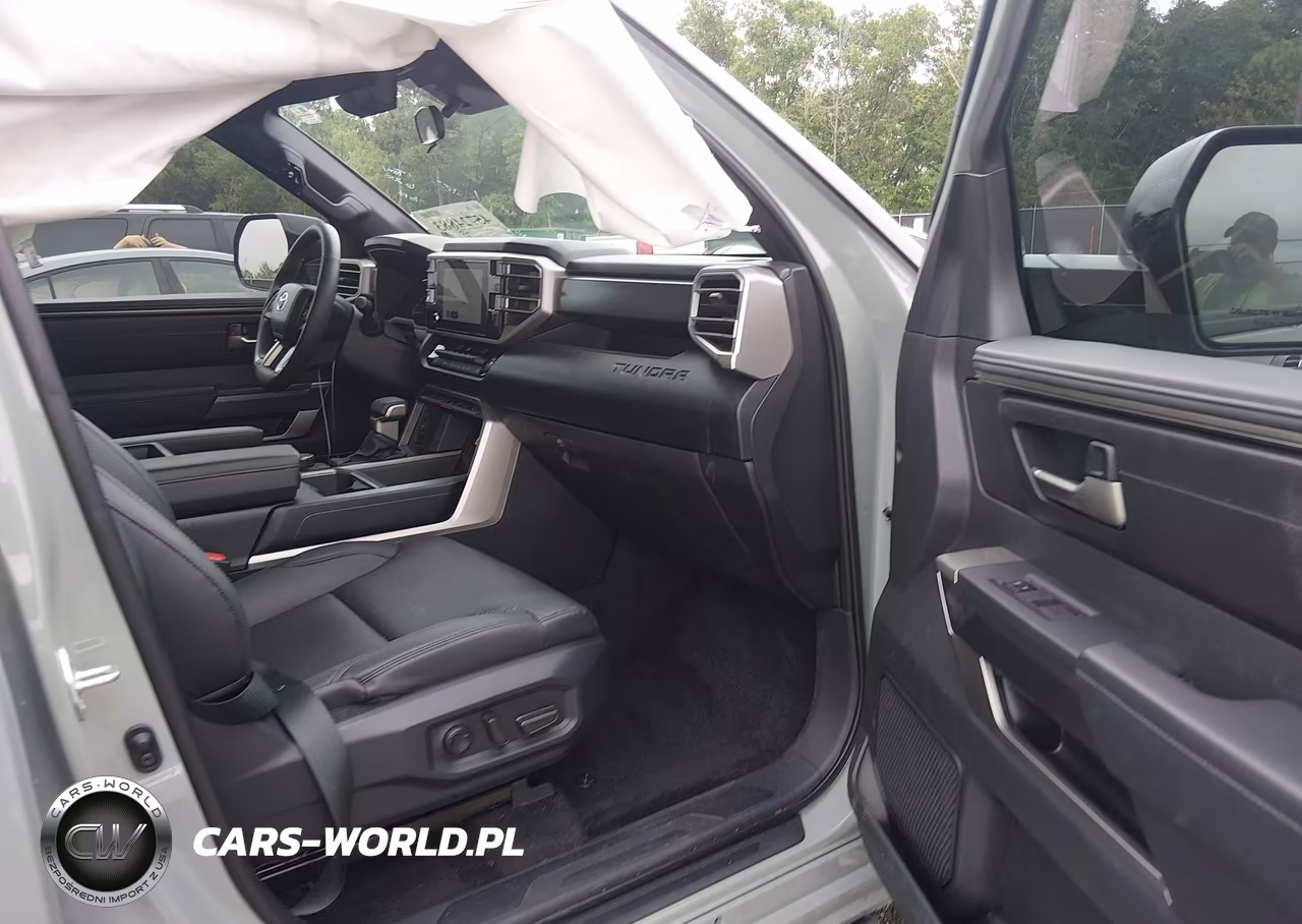 2025 Toyota Tundra Sr5 VIN:5TFLA5ABXSX042743 - 5