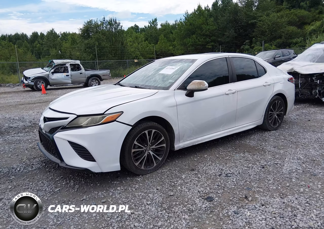 2018 Toyota Camry Se VIN:4T1B11HK2JU628200 - 2