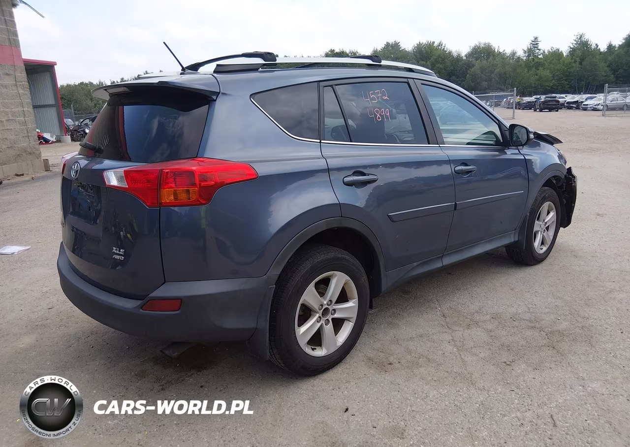 2014 Toyota Rav4 Xle VIN:2T3RFREV5EW157556 - 4