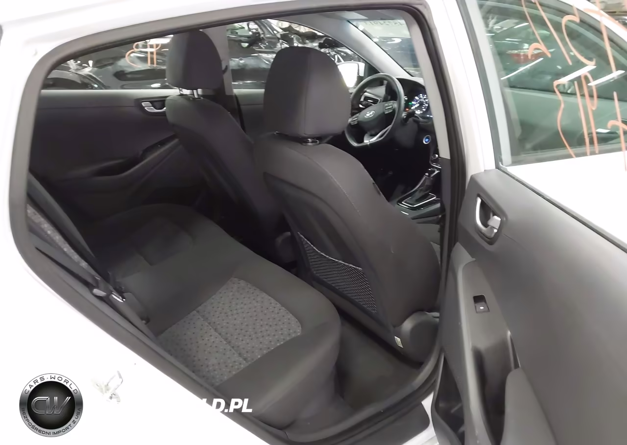 2019 Hyundai Ioniq Hybrid Blue VIN:KMHC65LC0KU129085 - 8