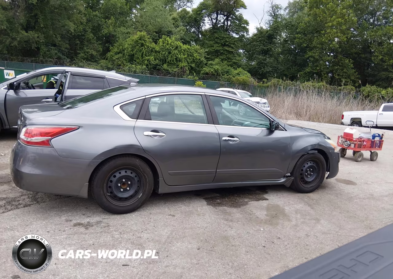 2014 Nissan Altima 2.5 S VIN:1N4AL3AP3EC281361 - 14
