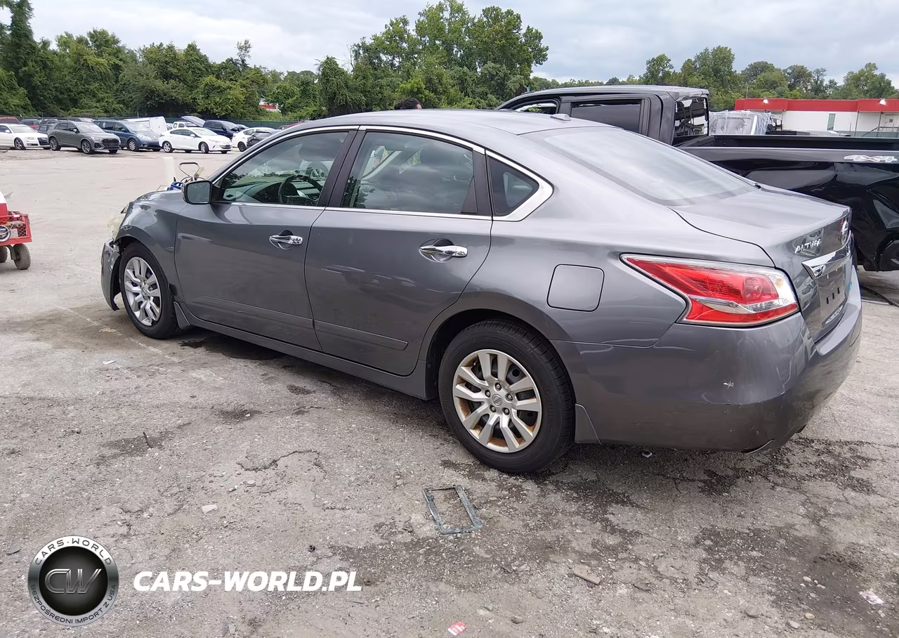 2014 Nissan Altima 2.5 S VIN:1N4AL3AP3EC281361 - 3