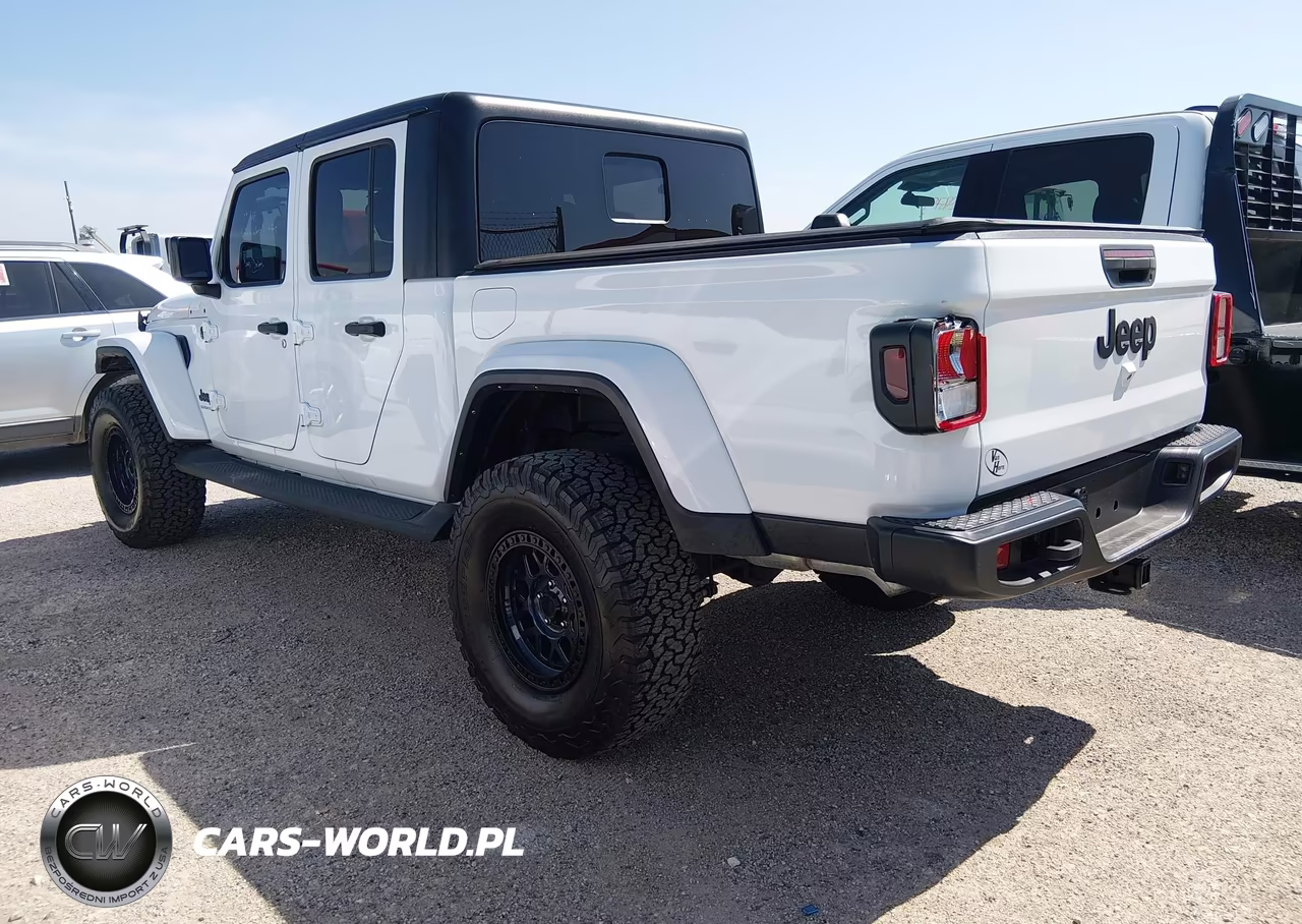 2023 Jeep Gladiator Sport S 4X4 VIN:1C6HJTAG1PL544925 - 3