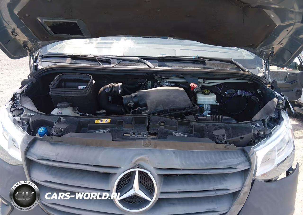 2019 Mercedes-Benz Sprinter 2500 High Roof V6 VIN:WD4PF1CD0KP151762 - 10