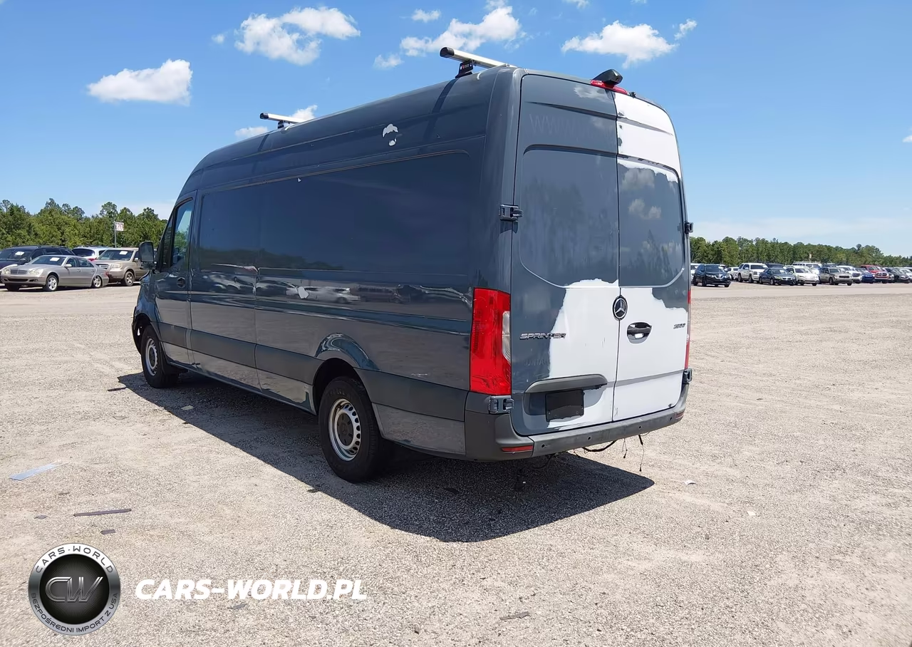 2019 Mercedes-Benz Sprinter 2500 High Roof V6 VIN:WD4PF1CD0KP151762 - 3