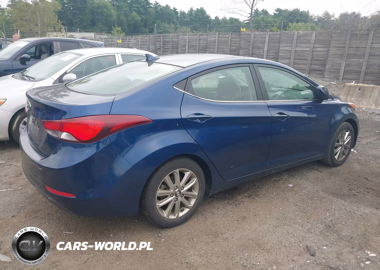 2015 Hyundai Elantra Se VIN:5NPDH4AE3FH554110 - 4