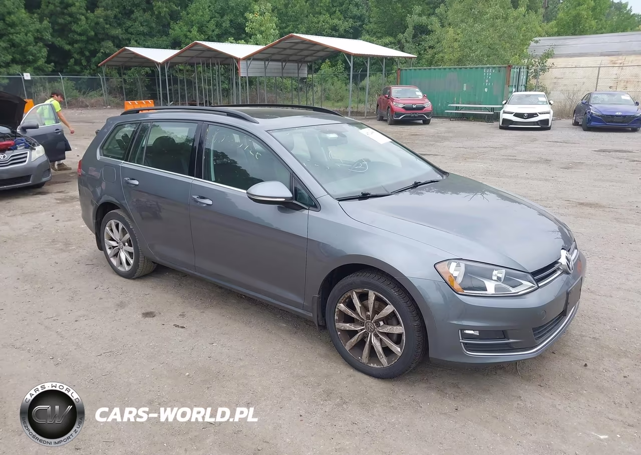 2016 Volkswagen Golf Sportwagen Tsi Se 4-Door