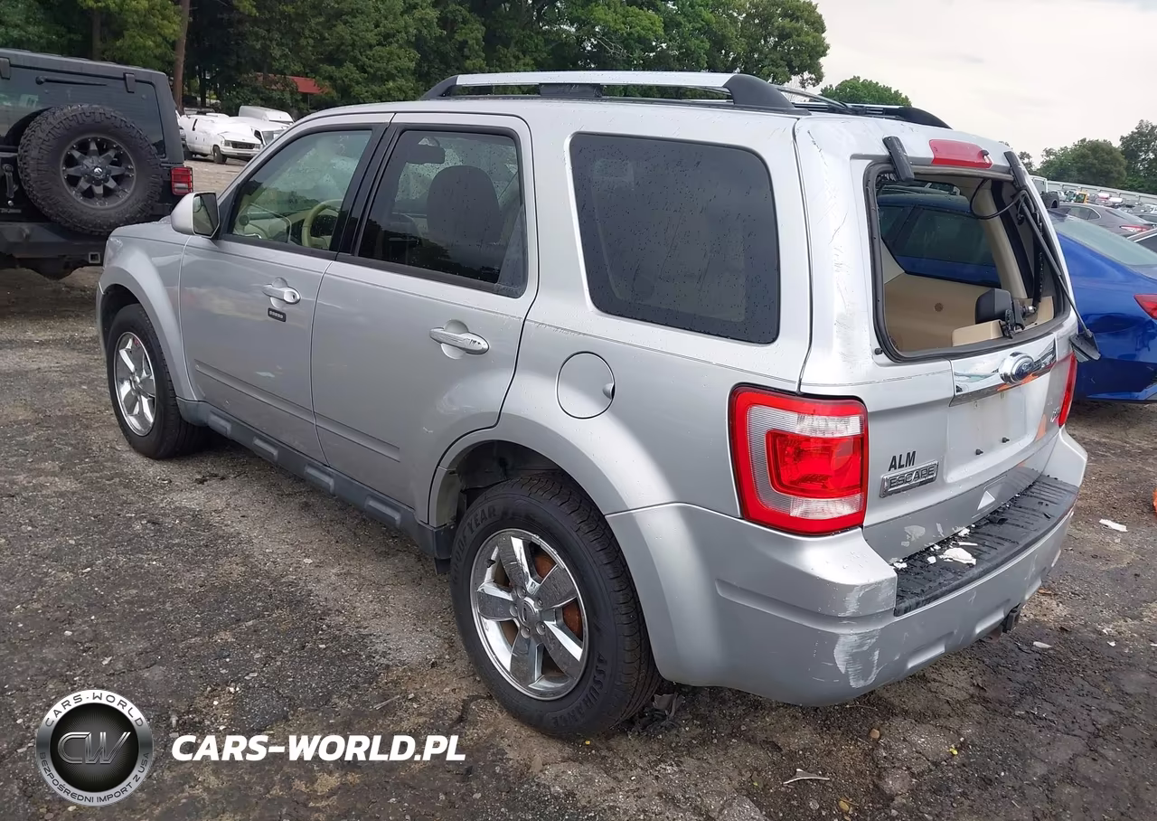 2010 Ford Escape Limited VIN:1FMCU0EG8AKD37282 - 3
