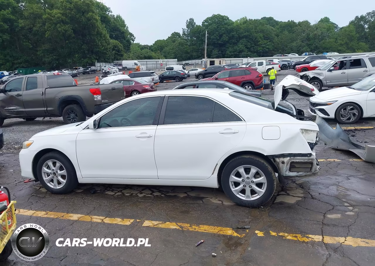 2011 Toyota Camry Le VIN:4T1BF3EK0BU675065 - 14
