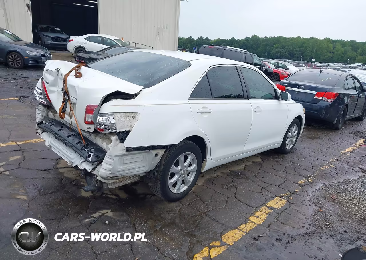 2011 Toyota Camry Le VIN:4T1BF3EK0BU675065 - 4
