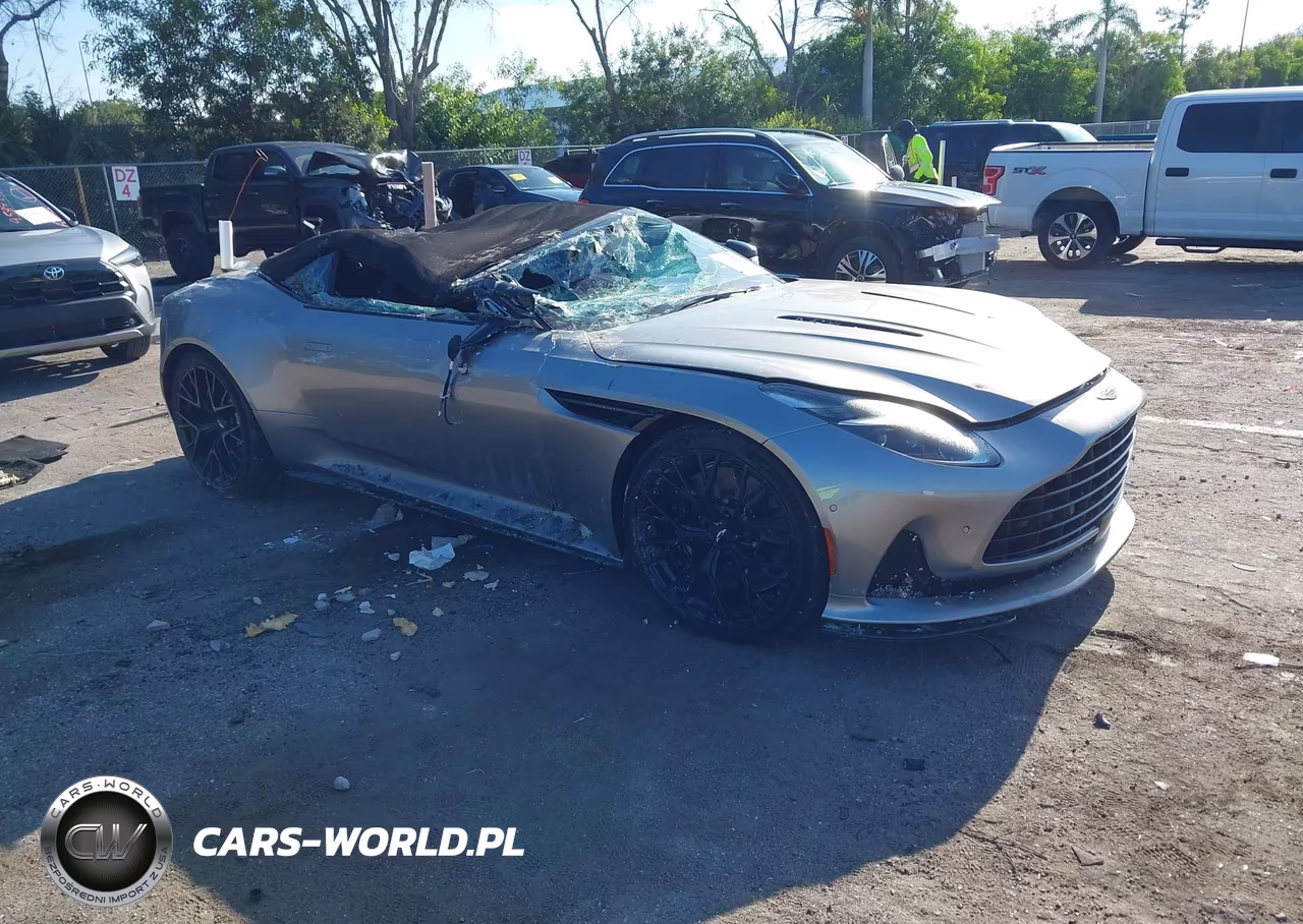 2025 Aston Martin Db12 Volante – zdjęcie 1 z 16
