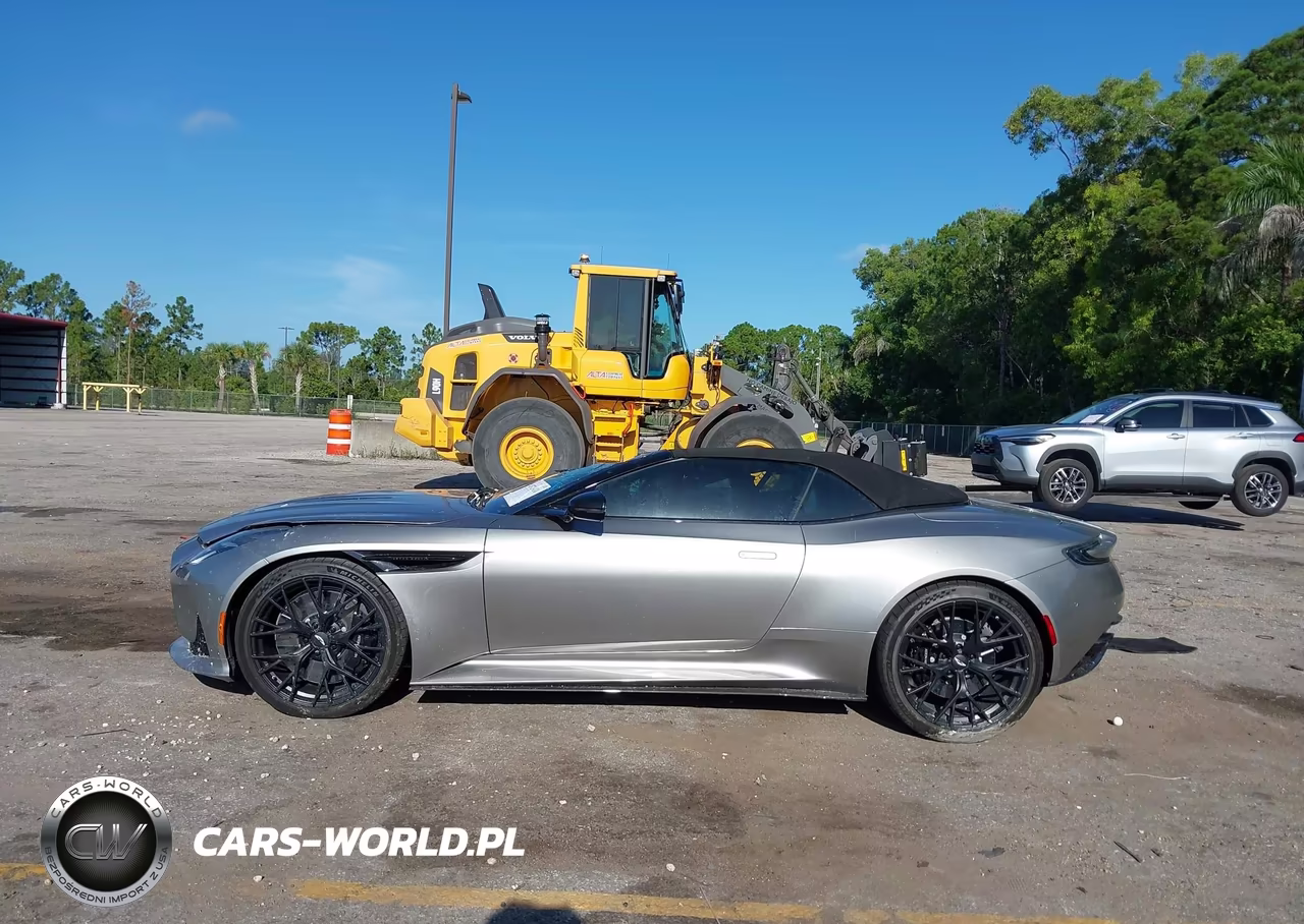 2025 Aston Martin Db12 Volante VIN:SCFRMFGW6SGM15750 - 14