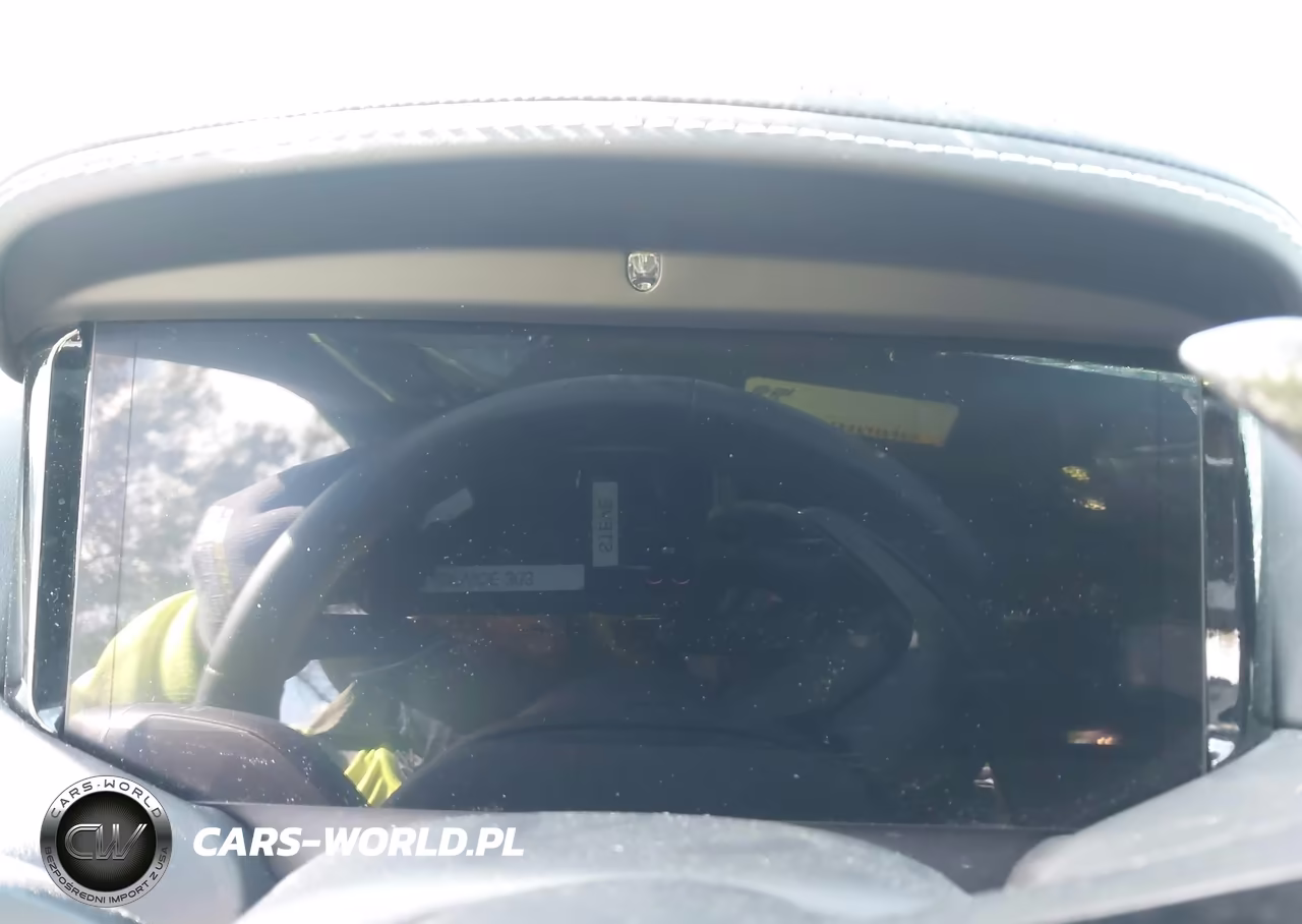 2025 Aston Martin Db12 Volante VIN:SCFRMFGW6SGM15750 - 7