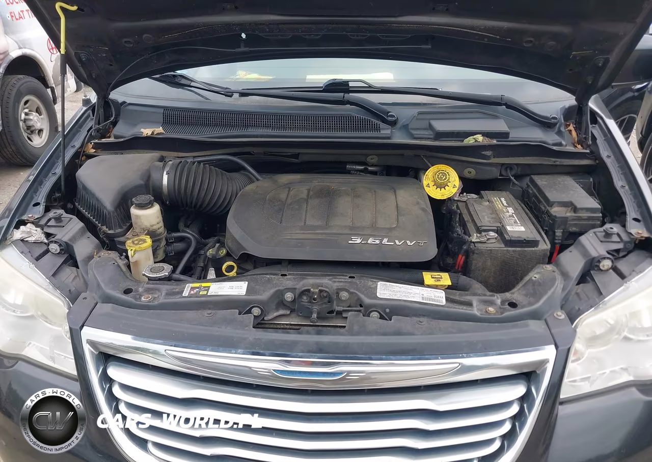 2014 Chrysler Town & Country Touring VIN:2C4RC1BG9ER113652 - 10