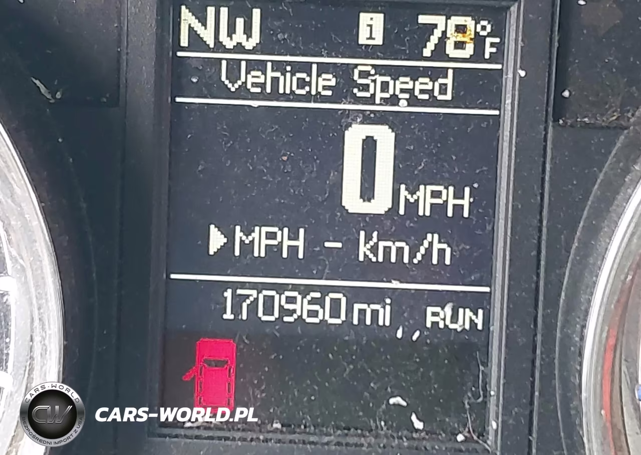2014 Chrysler Town & Country Touring VIN:2C4RC1BG9ER113652 - 15