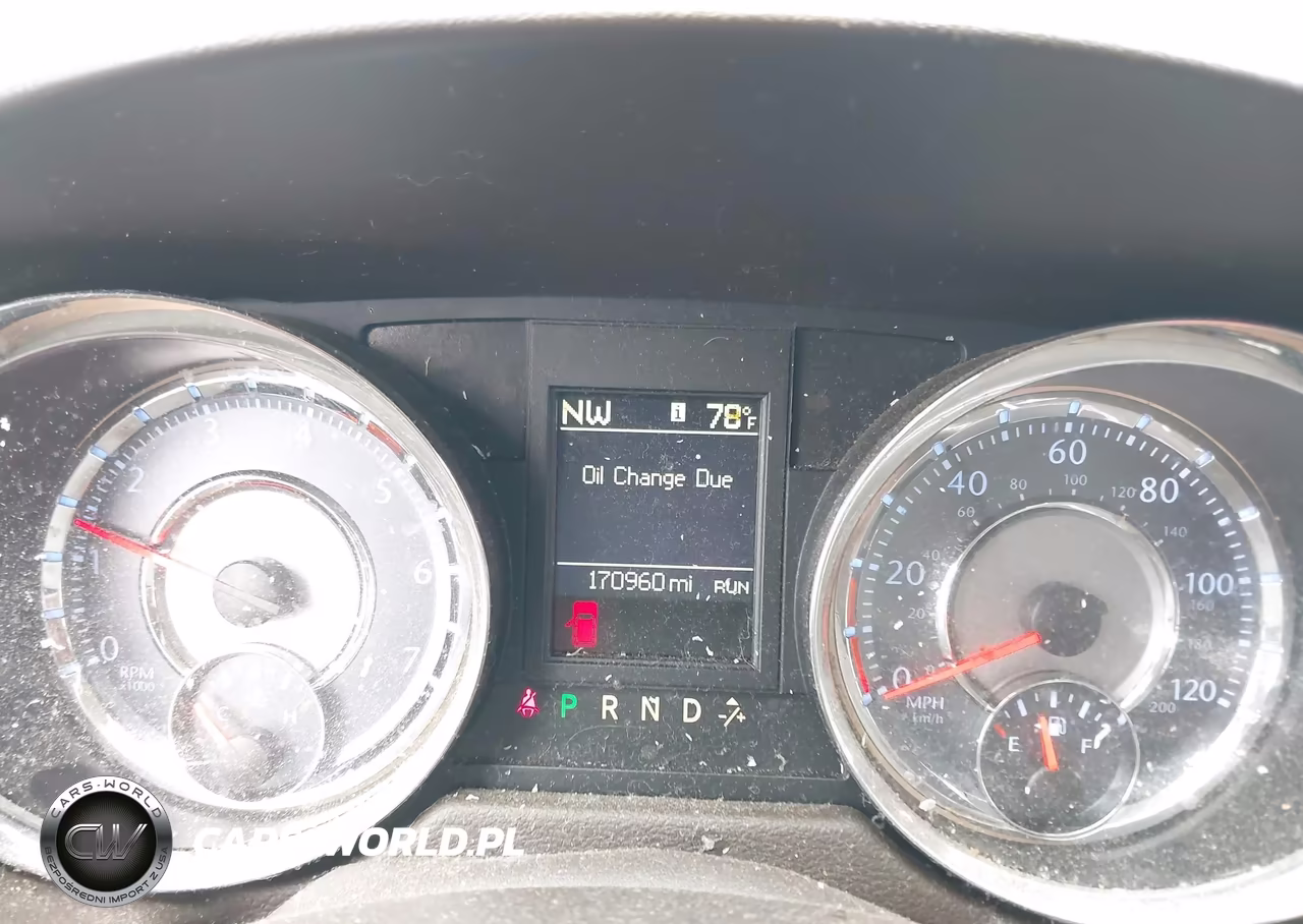 2014 Chrysler Town & Country Touring VIN:2C4RC1BG9ER113652 - 7