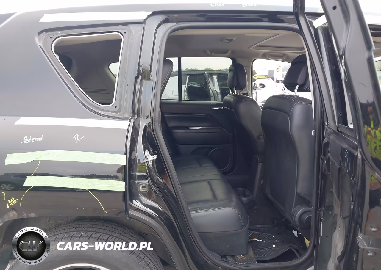 2017 Jeep Compass High Altitude VIN:1C4NJDEB0HD126934 - 8