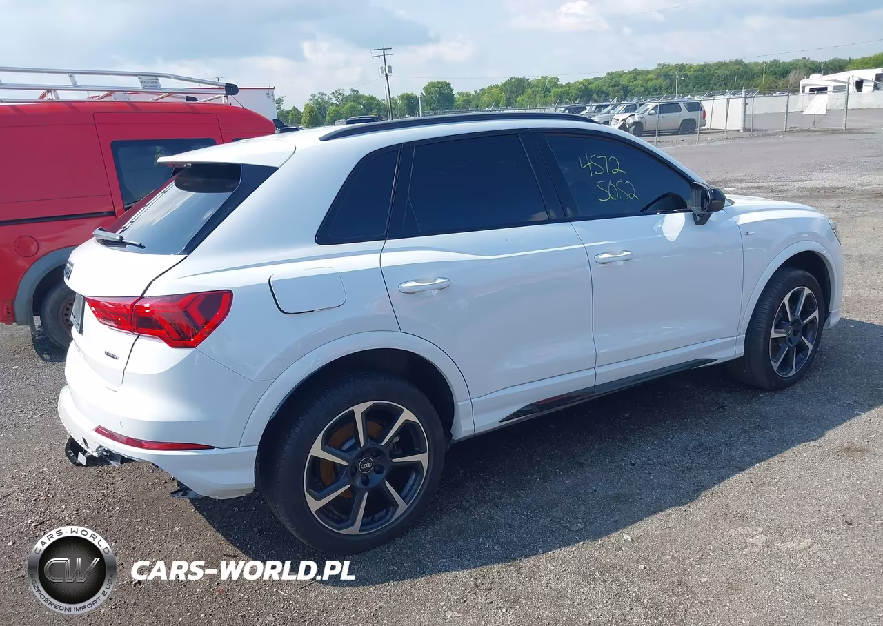 2025 Audi Q3 Premium 45 Tfsi S Line Quattro Tiptronic VIN:WA1EECF32S1109092 - 4