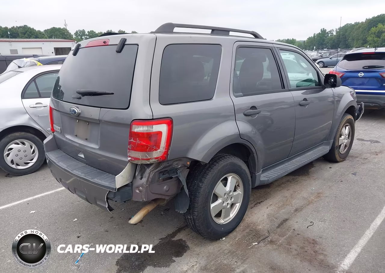 2012 Ford Escape Xlt VIN:1FMCU0D74CKA71120 - 4