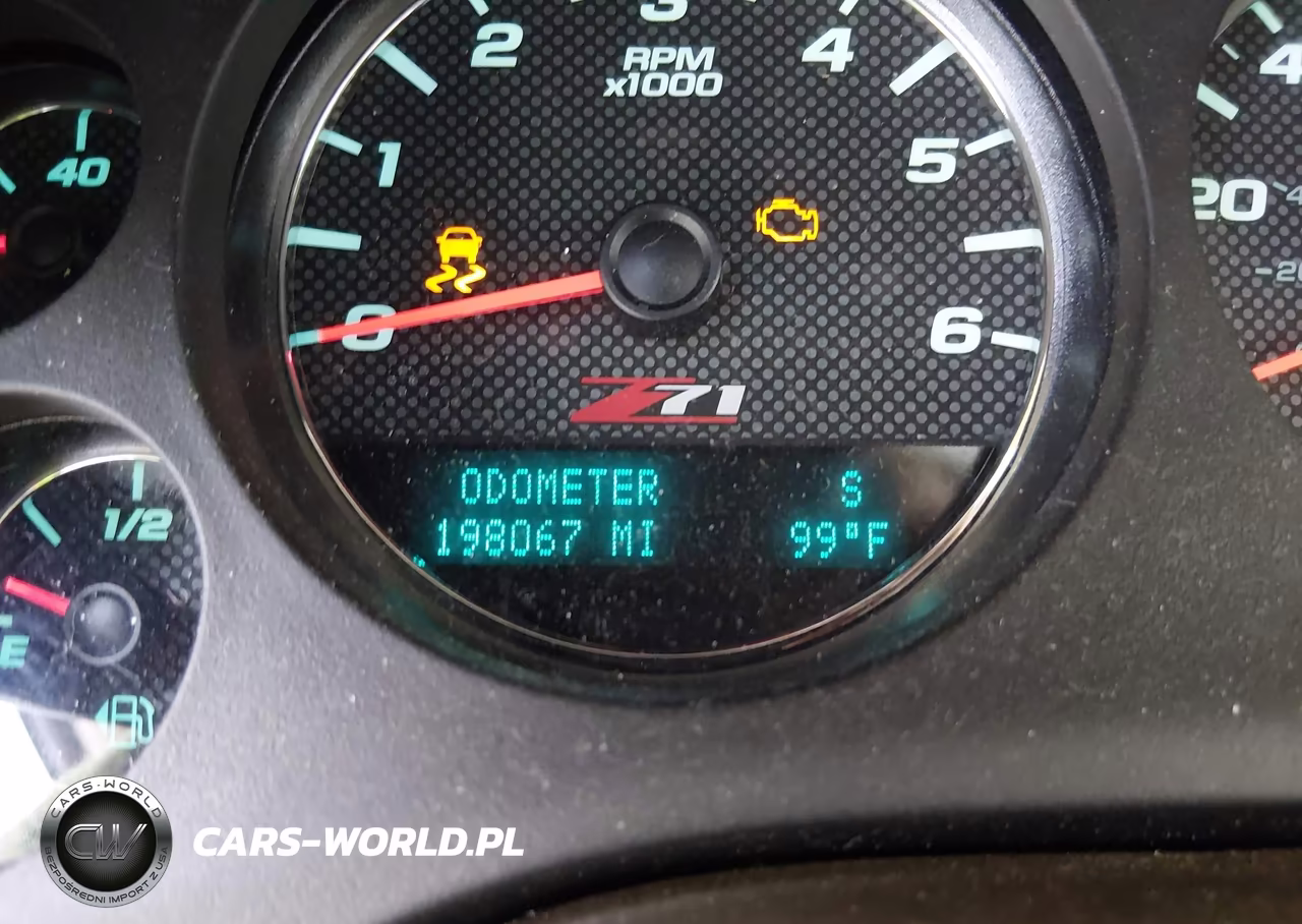 2014 Chevrolet Suburban Lt VIN:1GNSKJE76ER153779 - 15