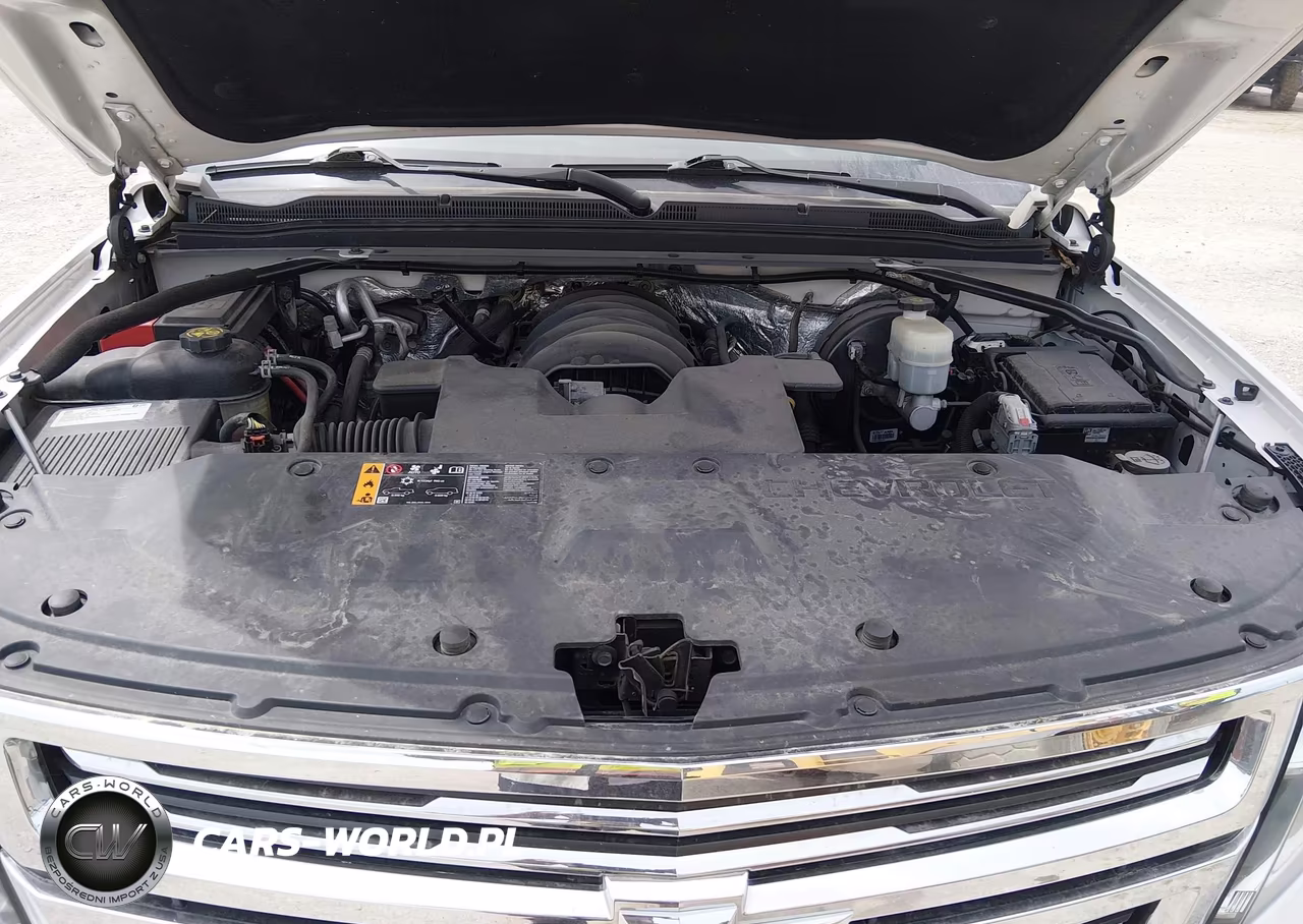 2017 Chevrolet Suburban Premier VIN:1GNSKJKC4HR252428 - 10