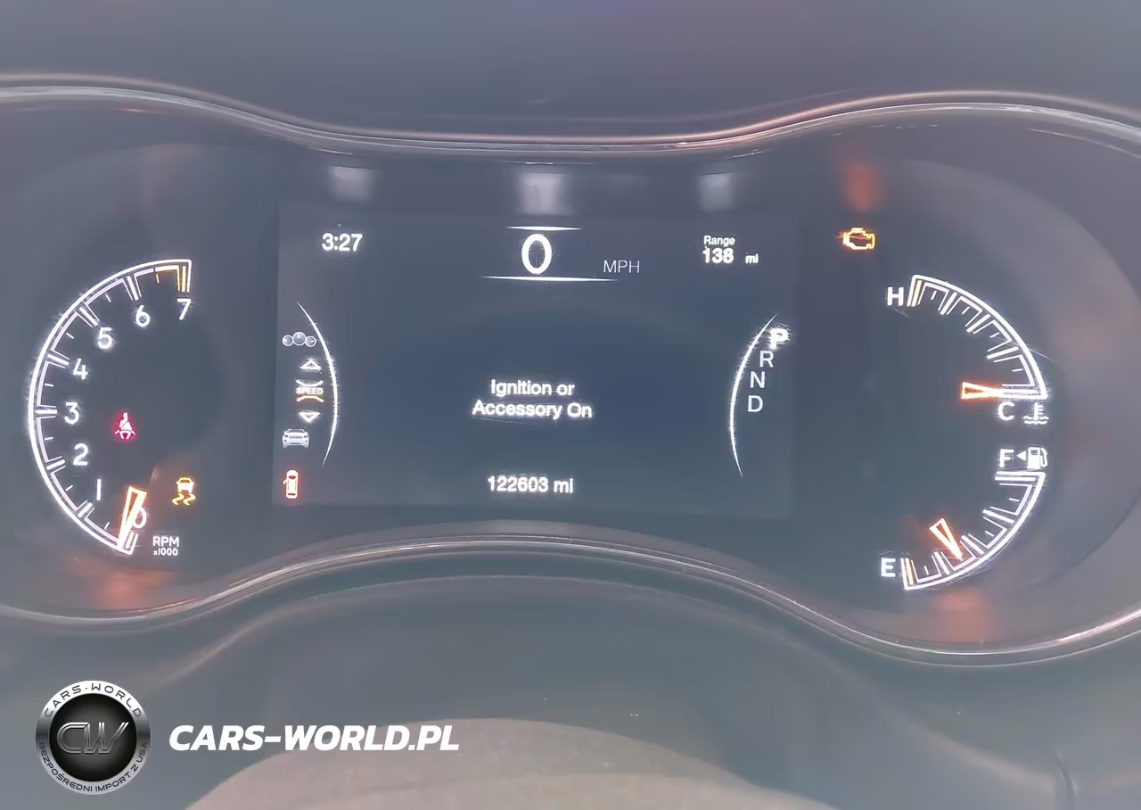 2019 Jeep Grand Cherokee Upland 4X4 VIN:1C4RJFAG8KC565326 - 7