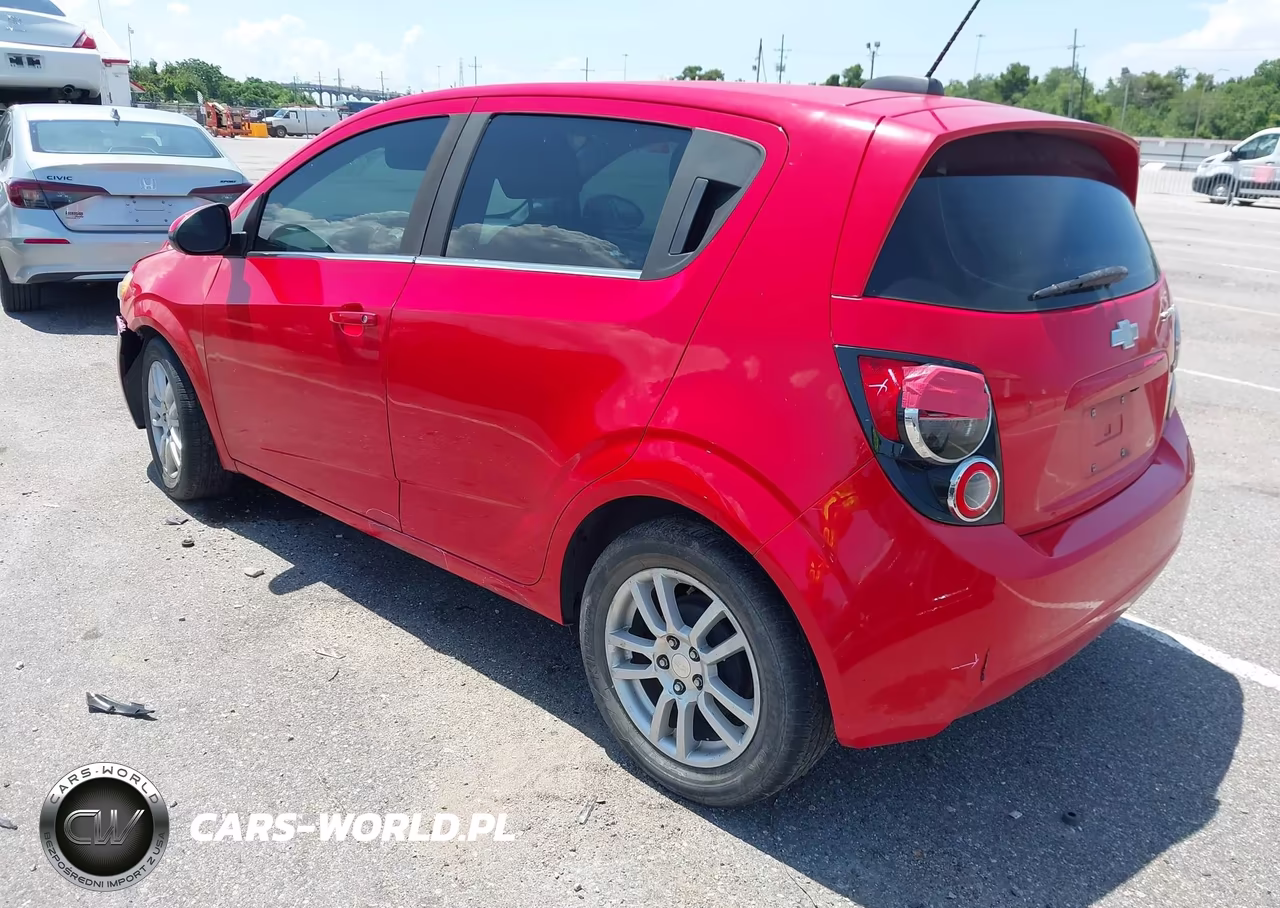2015 Chevrolet Sonic Lt Auto VIN:1G1JC6SB2F4175745 - 3