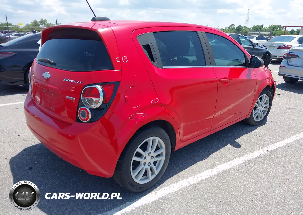 2015 Chevrolet Sonic Lt Auto VIN:1G1JC6SB2F4175745 - 4