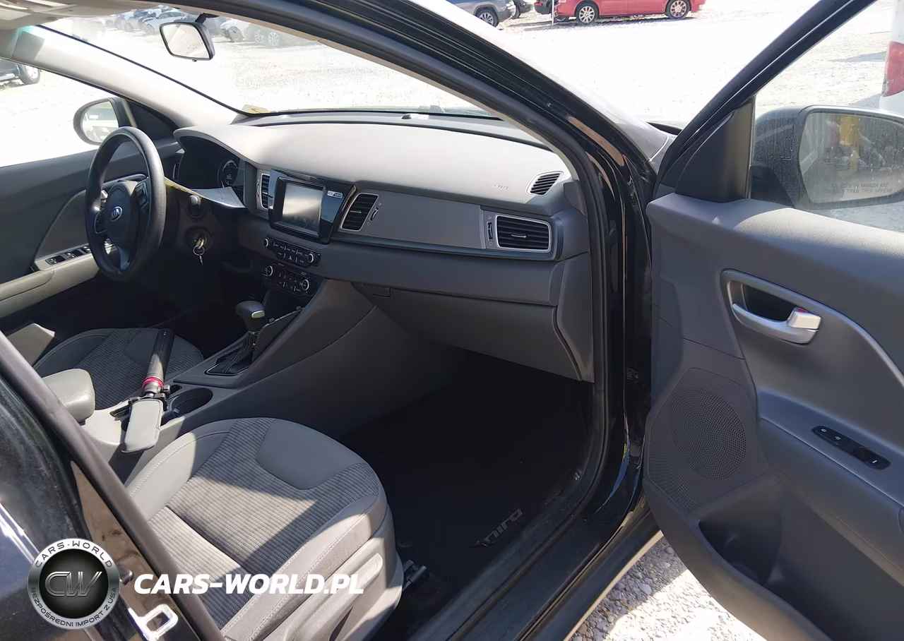 2018 Kia Niro Fe VIN:KNDCB3LCXJ5203173 - 5