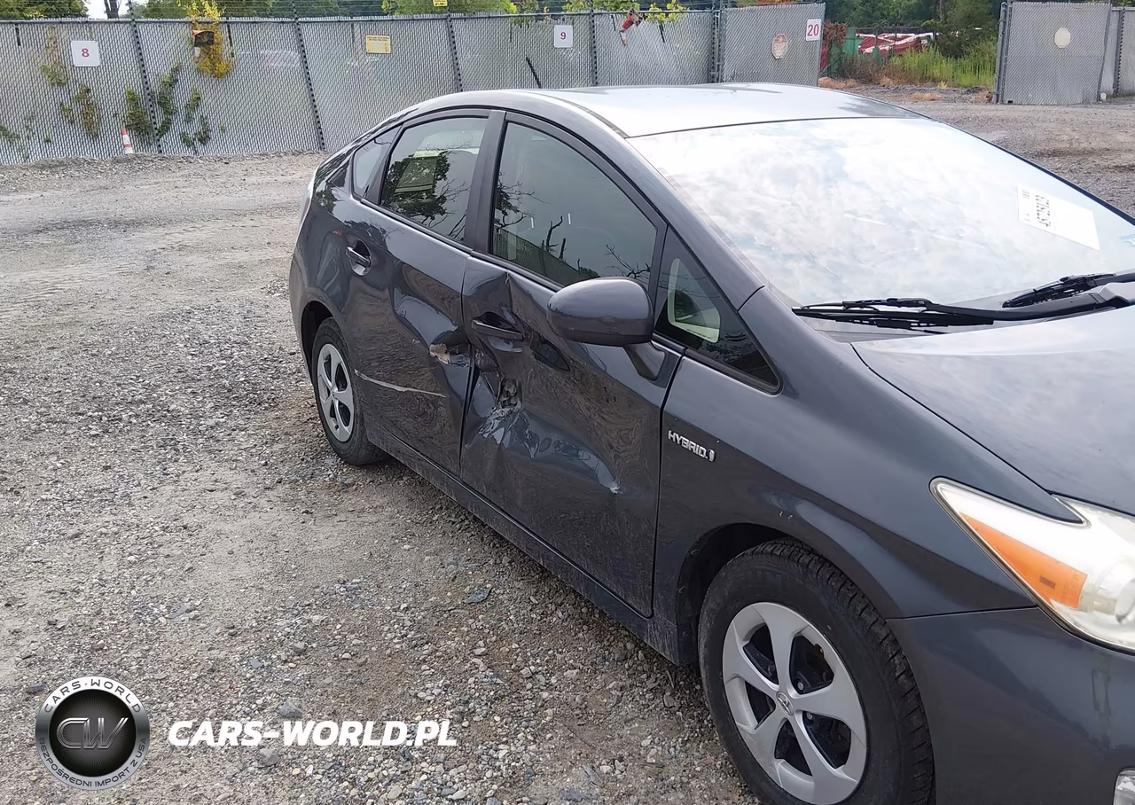 2012 Toyota Prius Two VIN:JTDKN3DU6C1543215 - 18