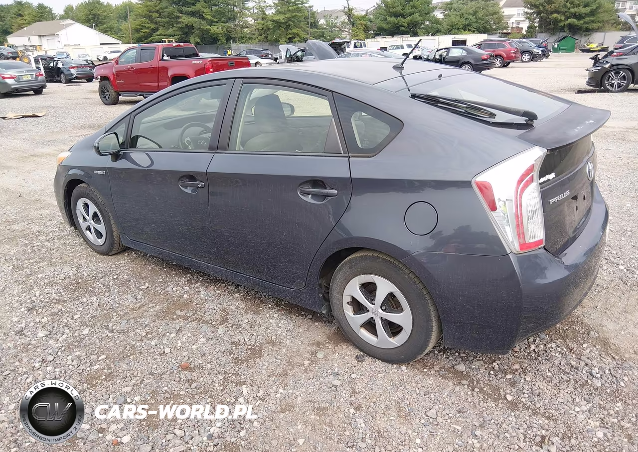 2012 Toyota Prius Two VIN:JTDKN3DU6C1543215 - 3