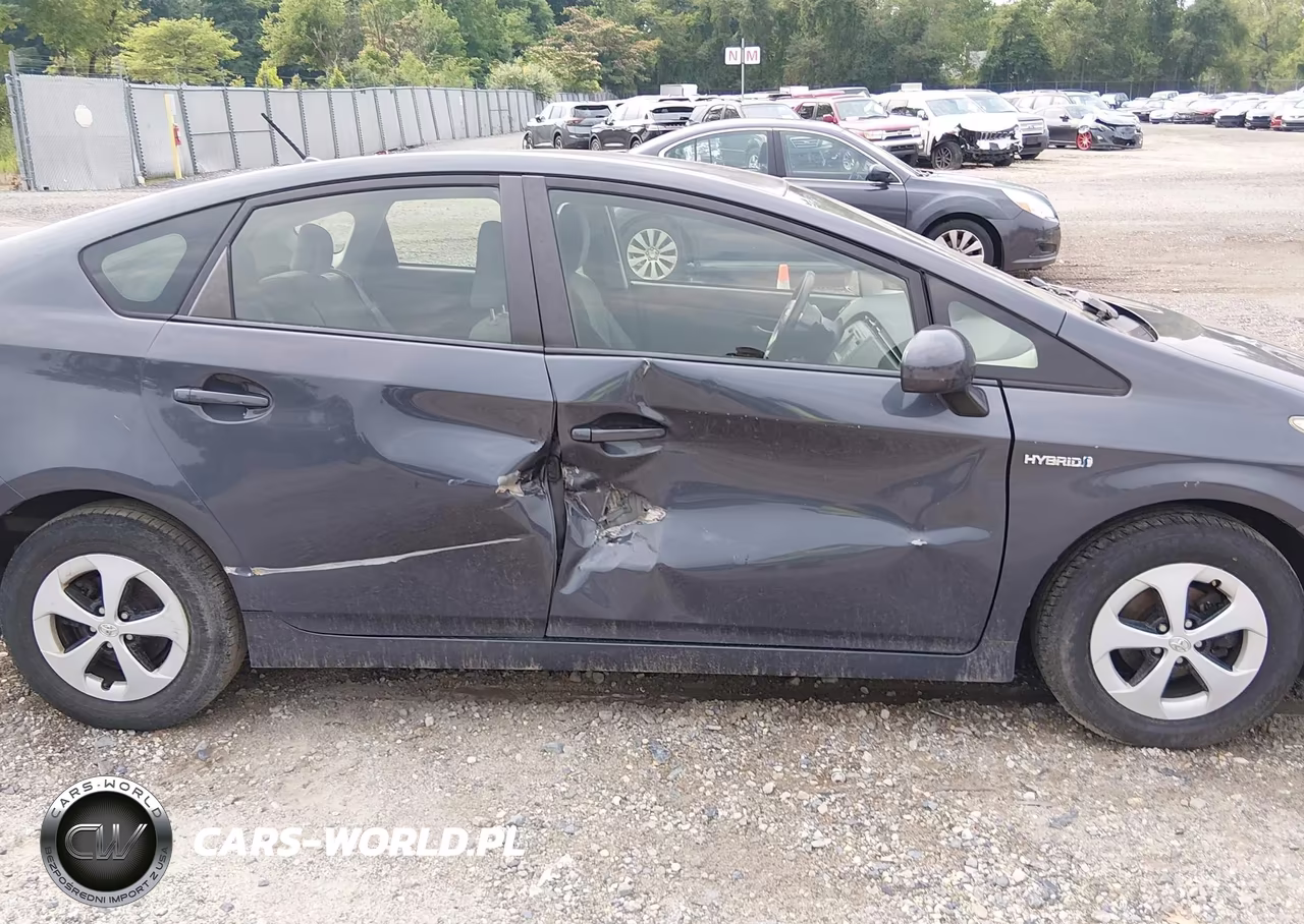 2012 Toyota Prius Two VIN:JTDKN3DU6C1543215 - 6