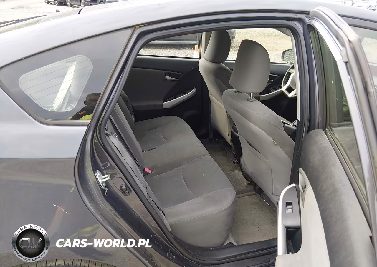 2012 Toyota Prius Two VIN:JTDKN3DU6C1543215 - 8