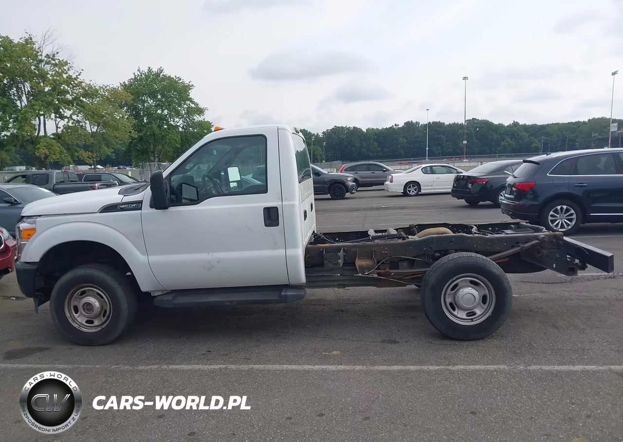 2016 Ford F-250 Xl VIN:1FTBF2B66GEA18892 - 14