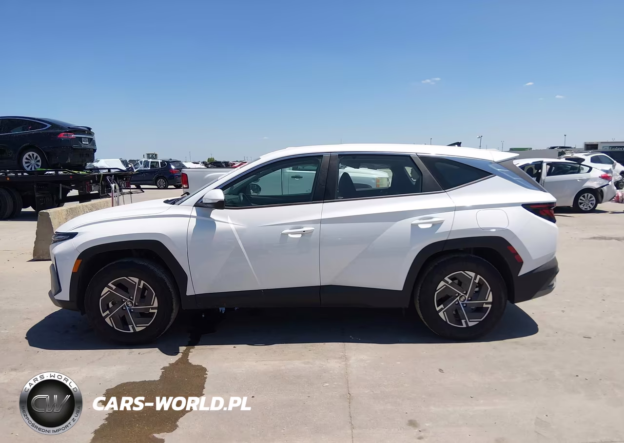 2026 Hyundai Tucson Hybrid Blue Se VIN:KM8JADD10TU468508 - 15