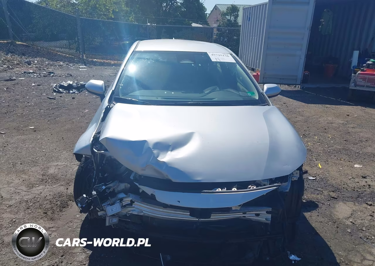 2025 Toyota Corolla Hybrid Le VIN:JTDBCMFE8S3095340 - 13