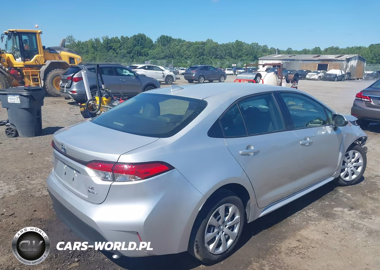2025 Toyota Corolla Hybrid Le VIN:JTDBCMFE8S3095340 - 4