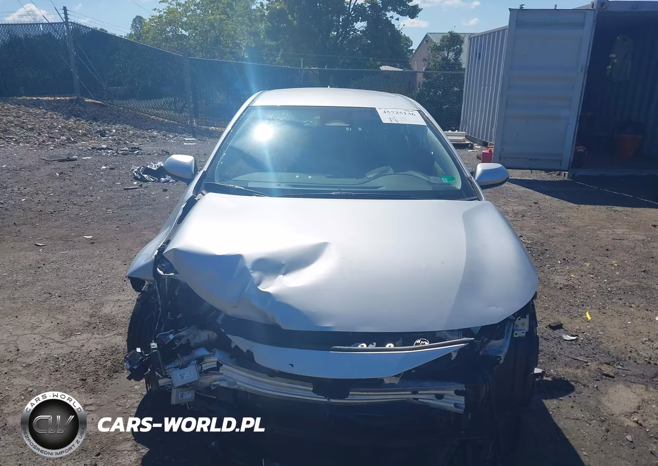 2025 Toyota Corolla Hybrid Le VIN:JTDBCMFE8S3095340 - 6