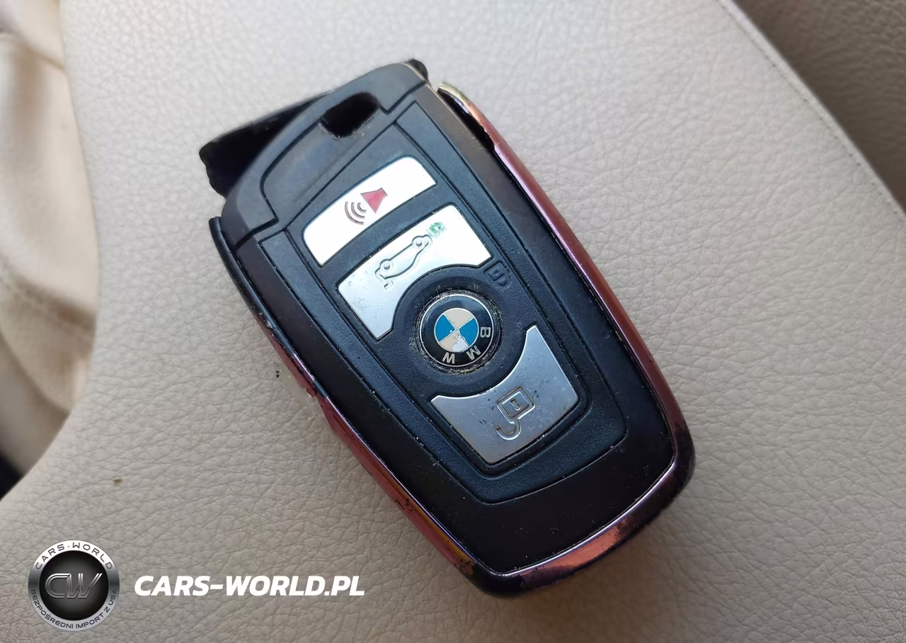 2016 BMW 320I VIN:WBA8A9C59GK618215 - 11