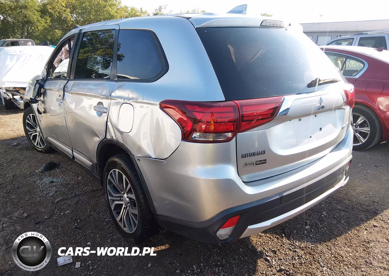 2018 Mitsubishi Outlander Es VIN:JA4AD2A36JZ002789 - 3