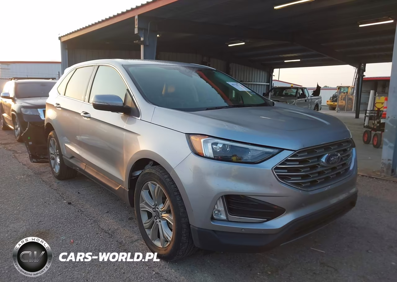 2023 Ford Edge Titanium