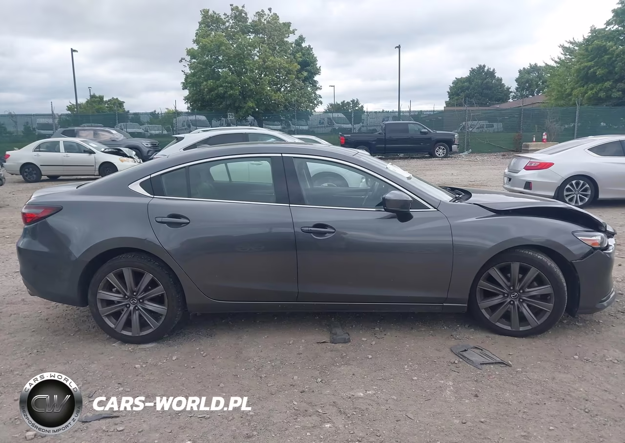 2018 Mazda Mazda6 Grand Touring VIN:JM1GL1TY1J1330075 - 13